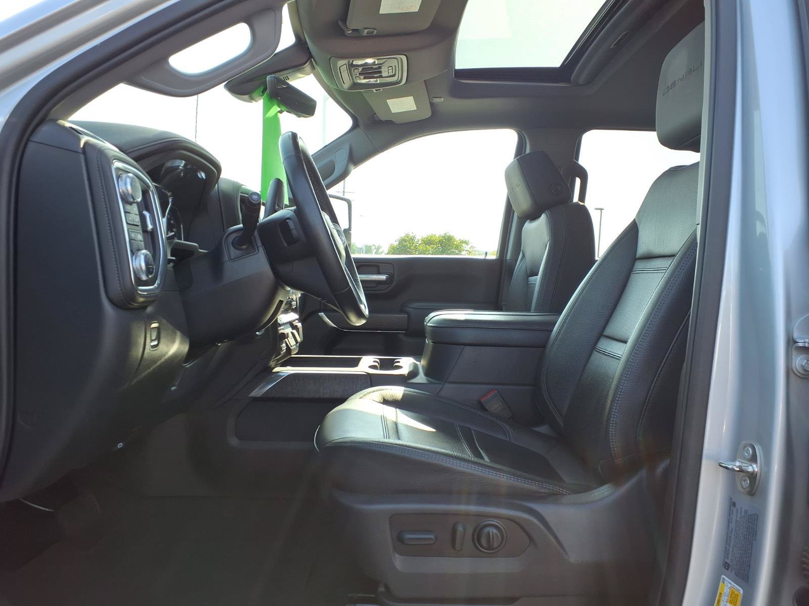 Used 2023 QUICKSILVER METALLIC GMC Denali image 19