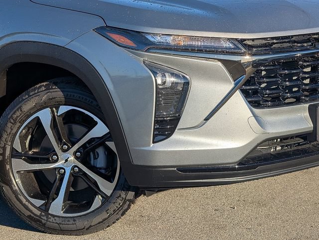 New 2026 Sterling Gray Metallic Chevrolet 1RS image 3