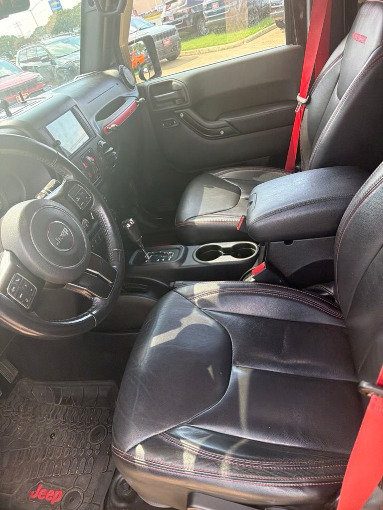 Used 2017 Black Jeep Unlimited Rubicon Recon image 12