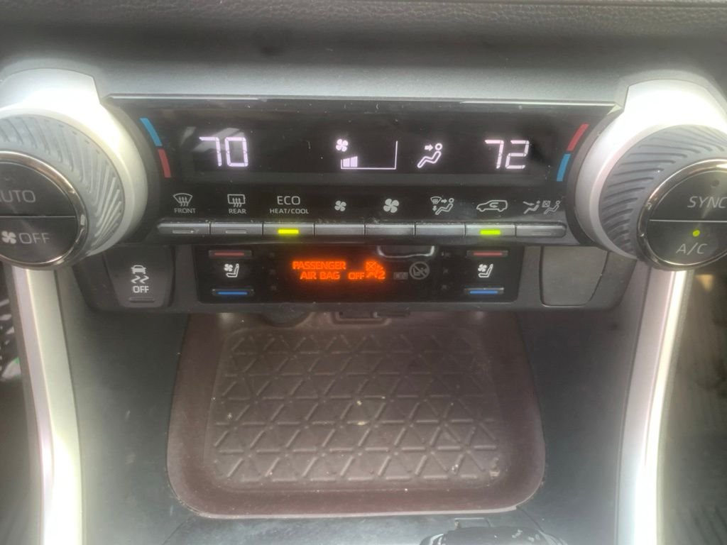 Used 2019 Pearl Toyota Limited image 21