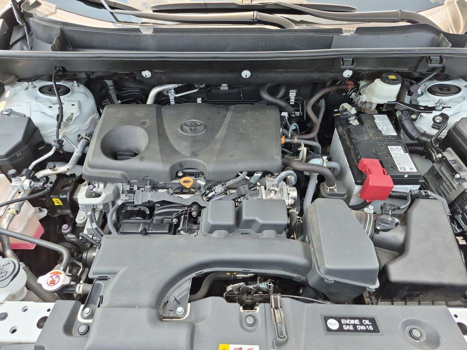 Used 2023 Wind Chill Pearl Toyota XLE Premium image 40
