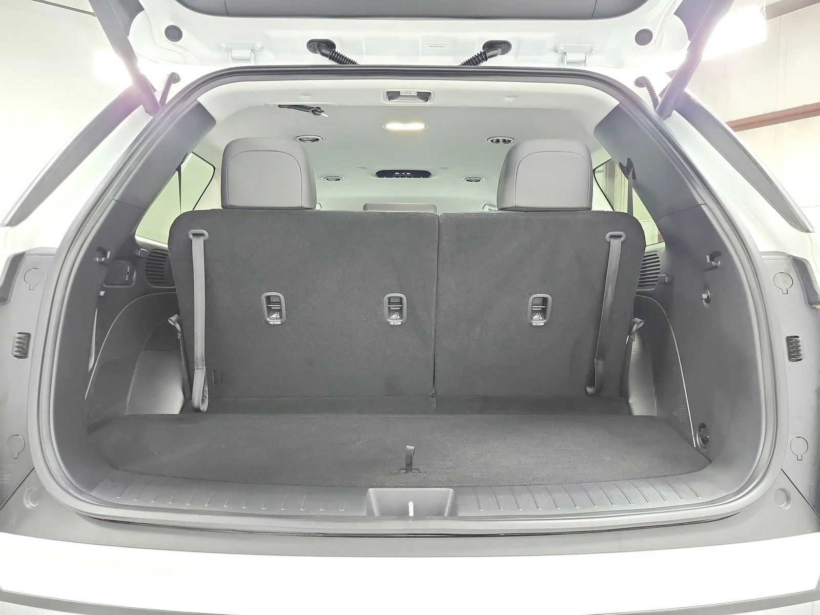 Used 2026 White Hyundai SEL image 49