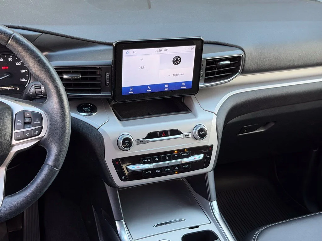 Used 2023 Gray Ford XLT image 30