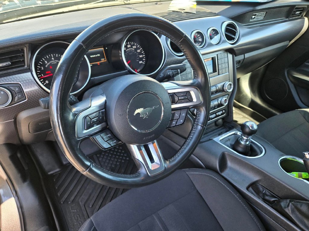 Used 2020 Gray Ford GT image 9