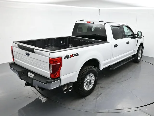 Used 2020 White Ford XL image 33