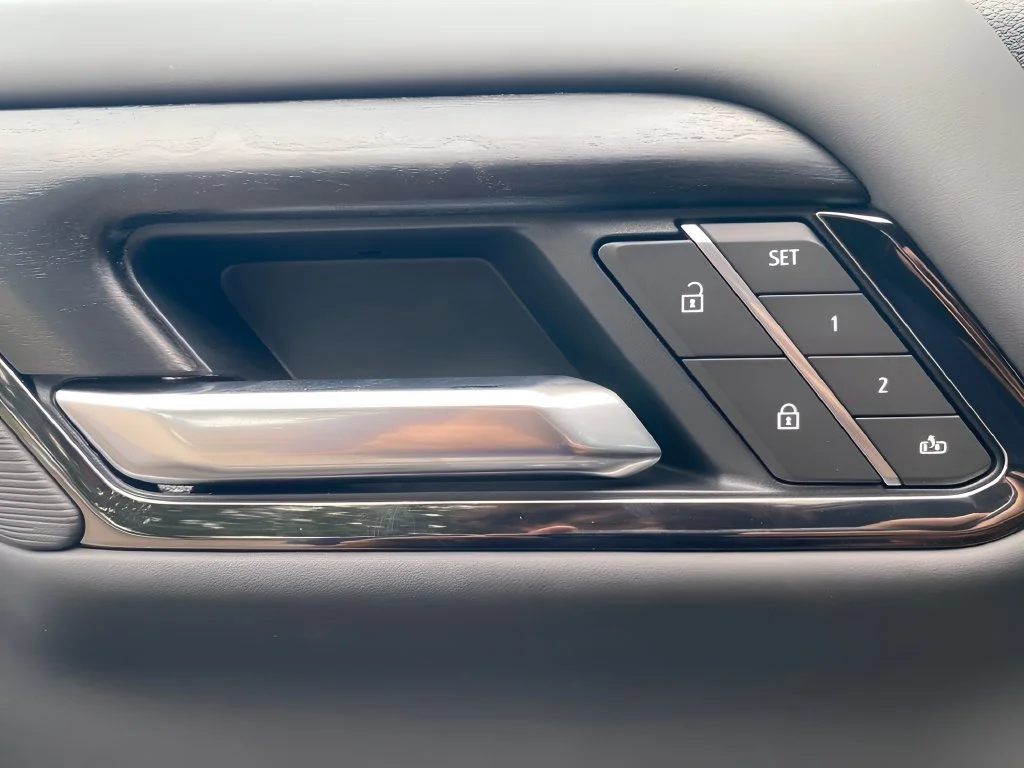 New 2026 Onyx Black GMC AT4X image 8
