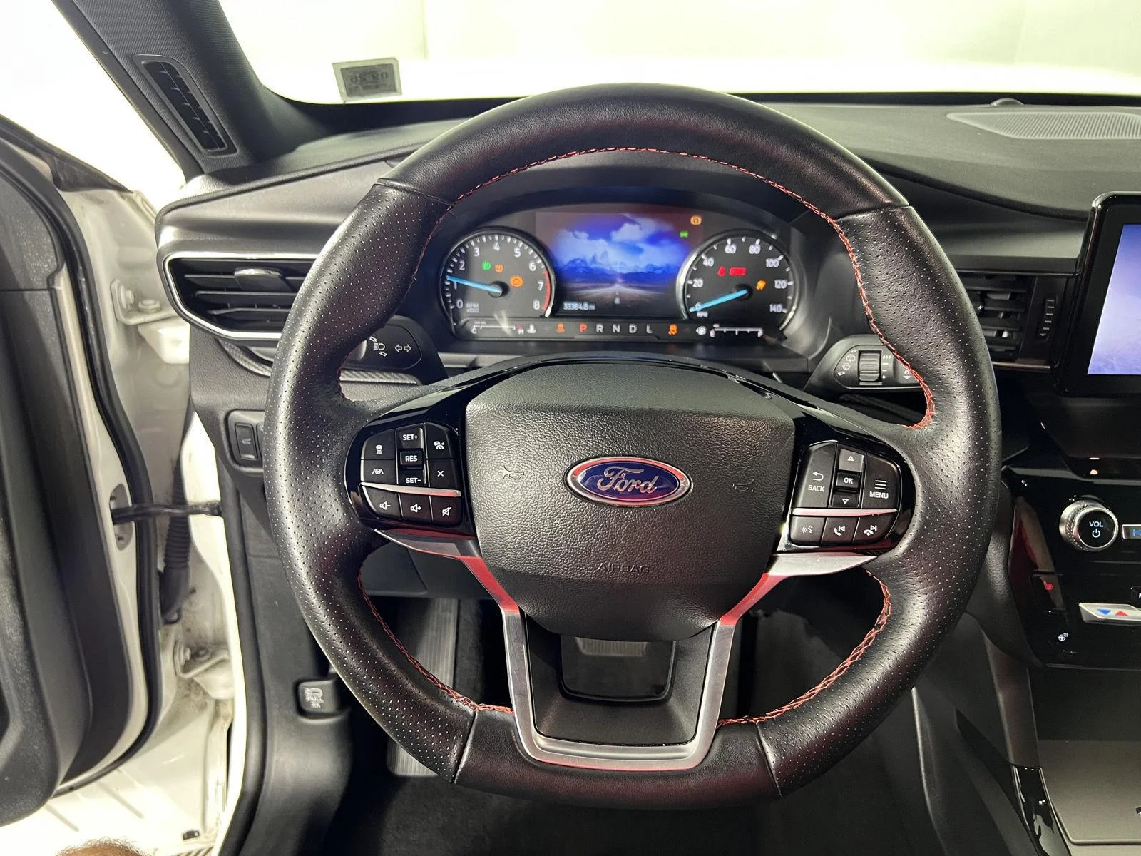 Used 2023 Wh Ford ST-Line image 13
