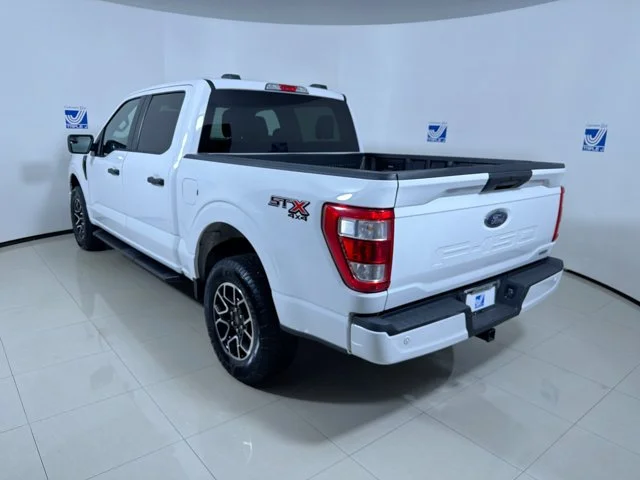 Used 2023 OXFORD WHITE Ford XL SuperCrew STX Package image 6