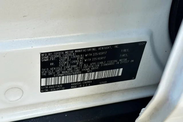 Certified Used 2025 White Toyota XLE image 35