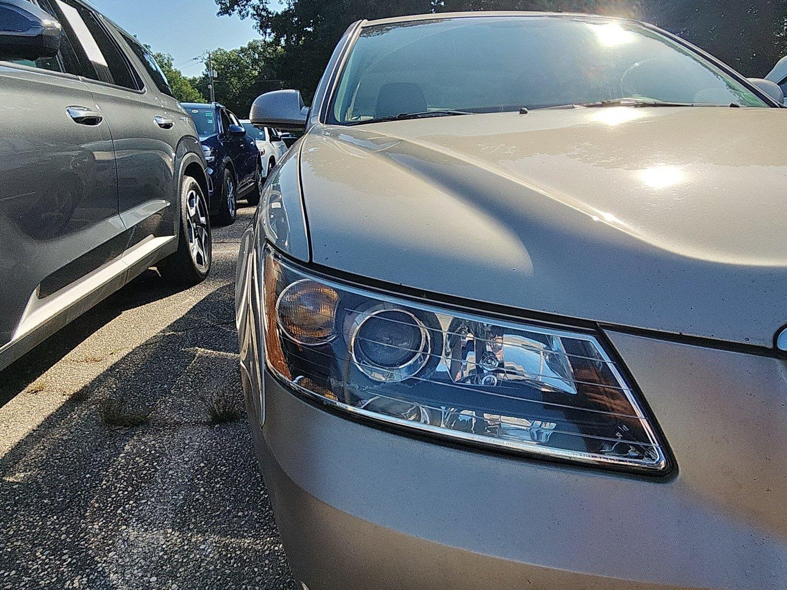 Used 2008  Hyundai SE image 8