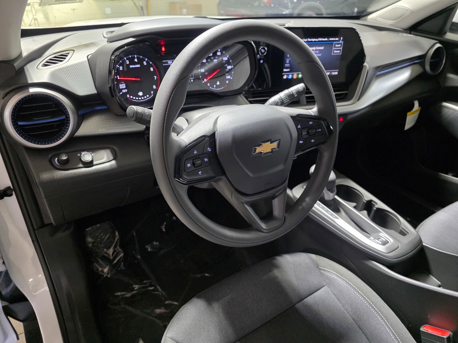 2026 Chevrolet Trax LS - Photo 24