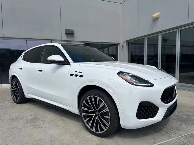 2025 Maserati Grecale 2.0 MHEV MODENA AUTO 4WD's photo