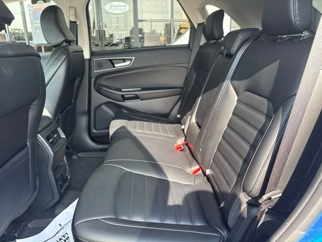 Used 2024 Blue Ford SEL image 15
