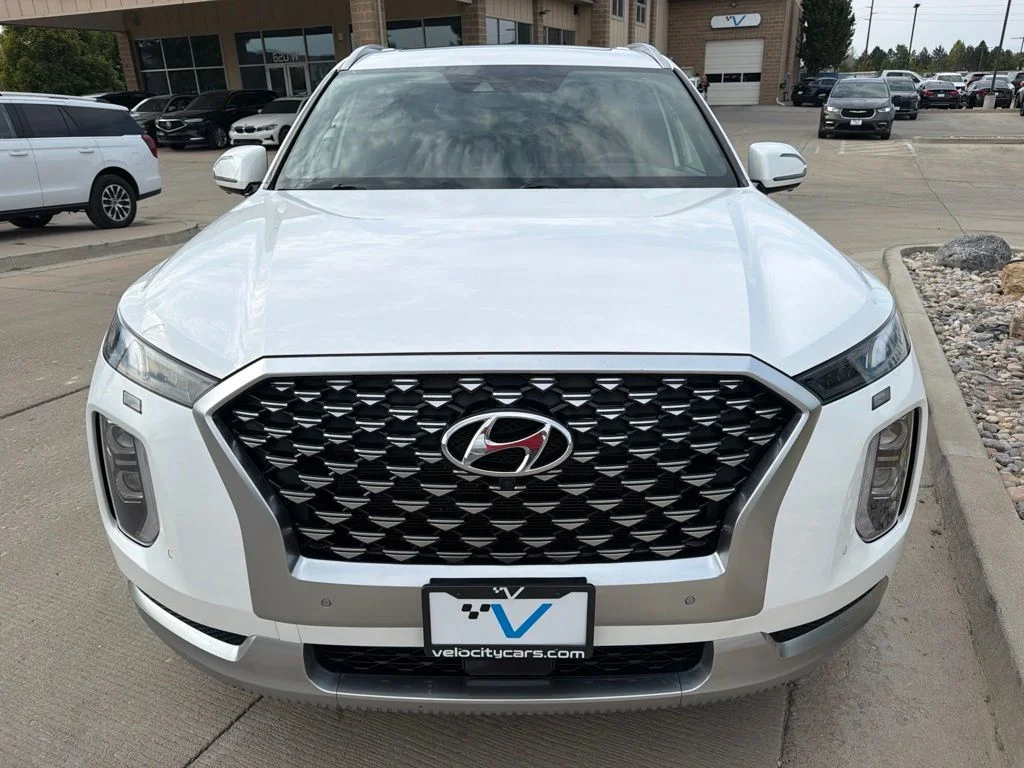 Used 2021 White Hyundai Calligraphy image 2