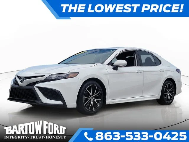 Used 2024 White Toyota SE image 1