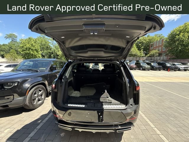 Certified Used 2025 Santorini Black Land Rover Dynamic SE image 25