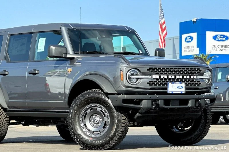 2024 Ford F-450 Super Duty Chassis Cab XL - Photo 33