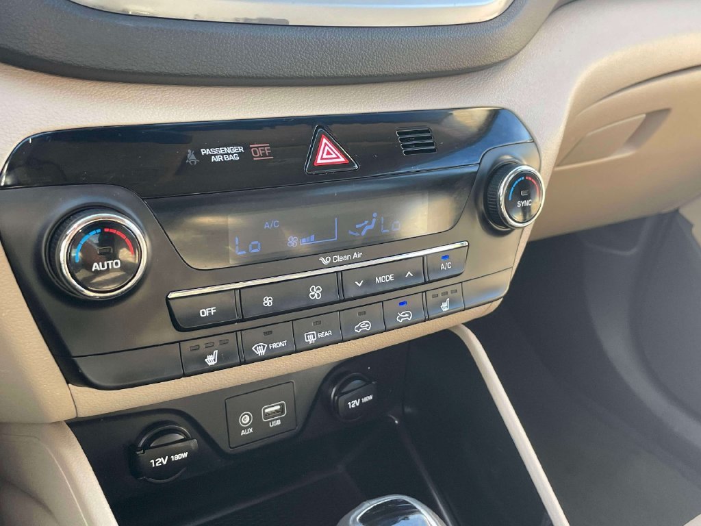 Used 2017 Red Hyundai SE Plus image 30