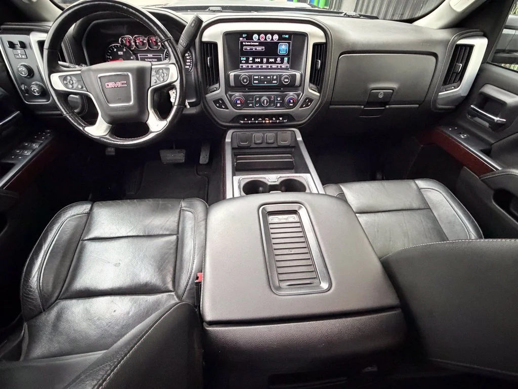 Used 2019 Black GMC SLT image 8