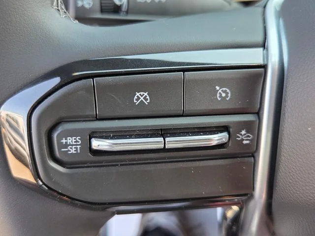 Used 2026 Black Chevrolet LT image 24