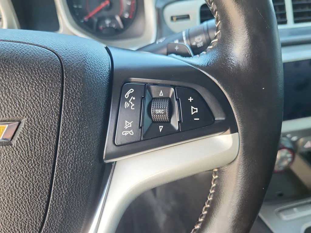Used 2013 Blue Chevrolet 1LT image 20