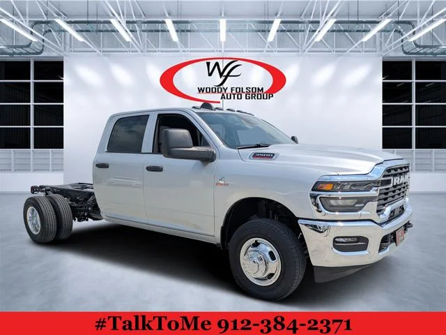 New 2026 Silver-Zynith Exterior Paint RAM Tradesman image 1