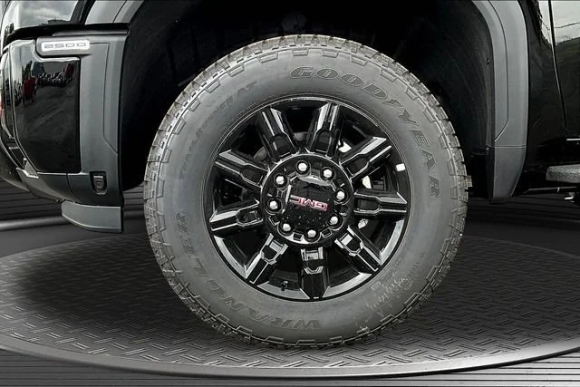 New 2026 Onyx Black GMC AT4 image 13