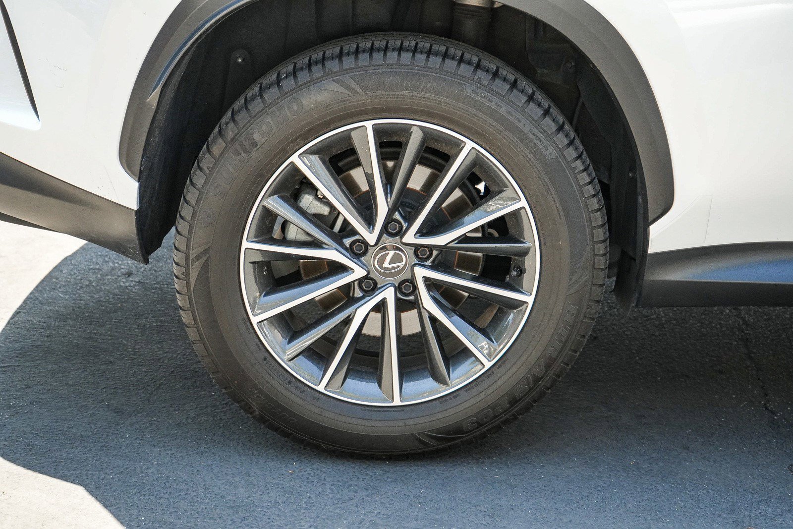 2024 Lexus NX 350 - Photo 10