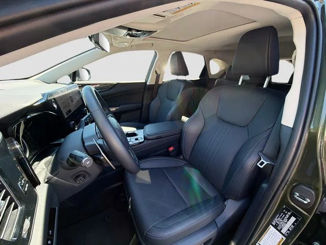 Certified Used 2025 NORI GREEN PEARL Lexus 350h Premium image 11