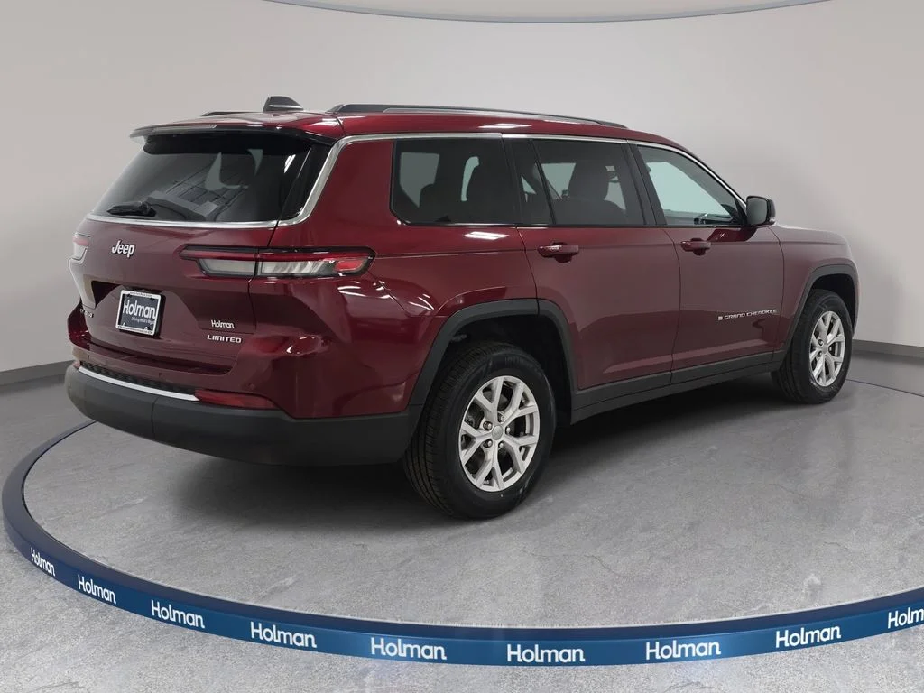 Certified Used 2021 Velvet Red Pearlcoat Jeep Limited image 6