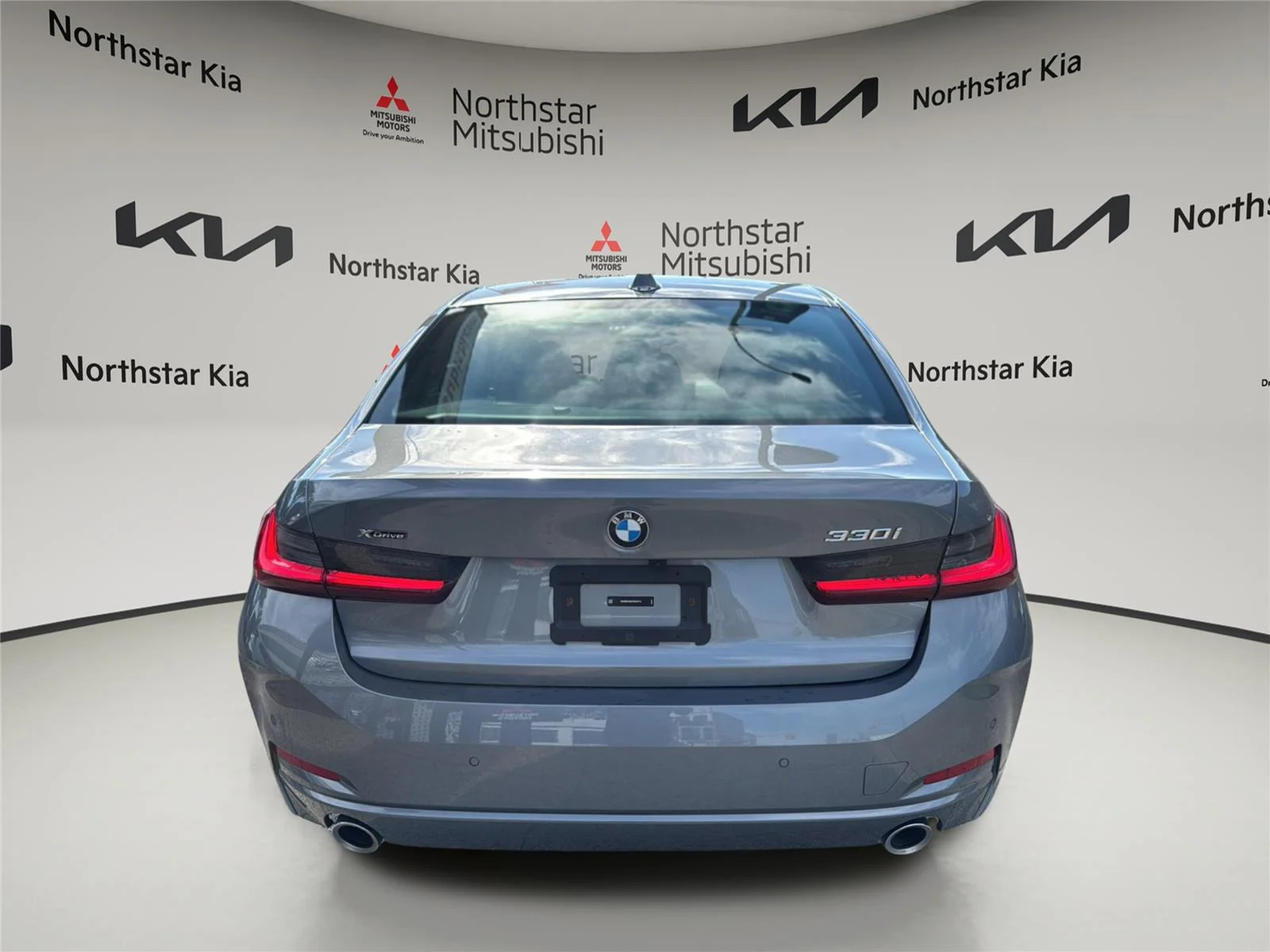 Used 2026  BMW 330i NA xDrive image 6
