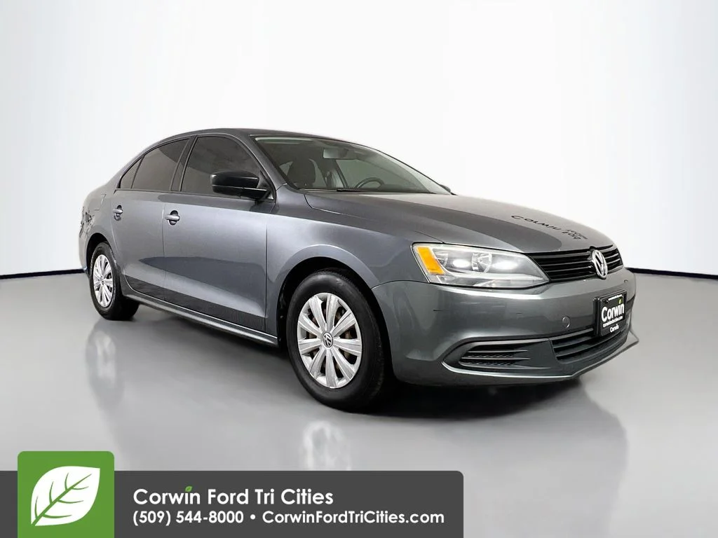 2013 Volkswagen Jetta 2.0L S Auto's photo
