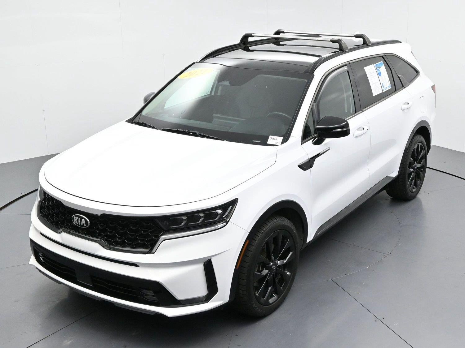 Used 2021 Glacial White Pearl Kia SX image 45