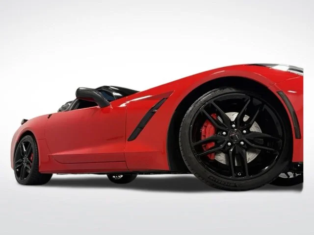 Used 2016 Red Chevrolet Stingray Z51 image 2