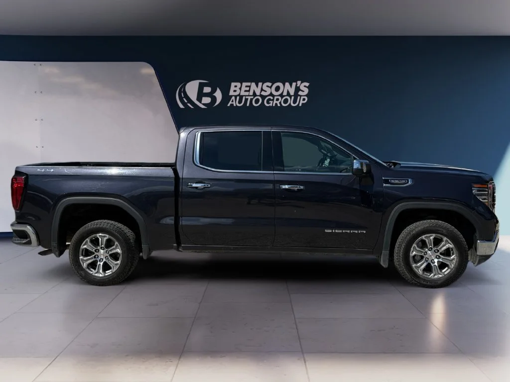 Used 2025 Silver GMC SLT image 6