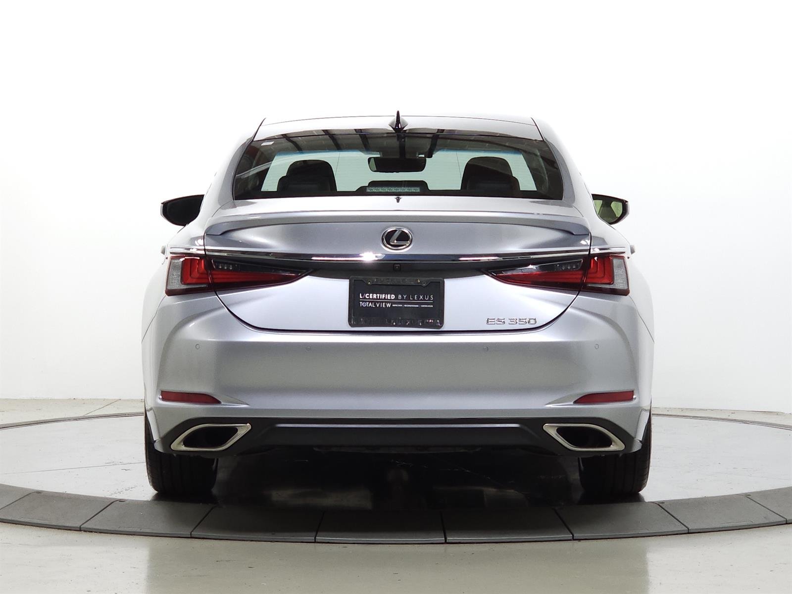 Certified Used 2023 Iridium 1l2 Lexus Luxury image 6