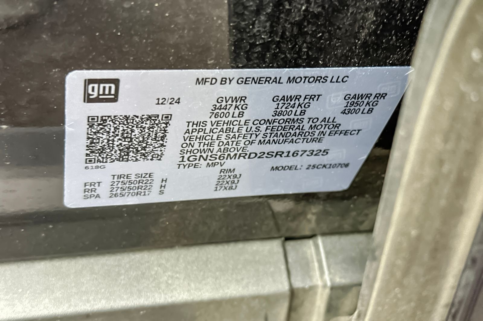 Used 2025 Gray Chevrolet LS image 35