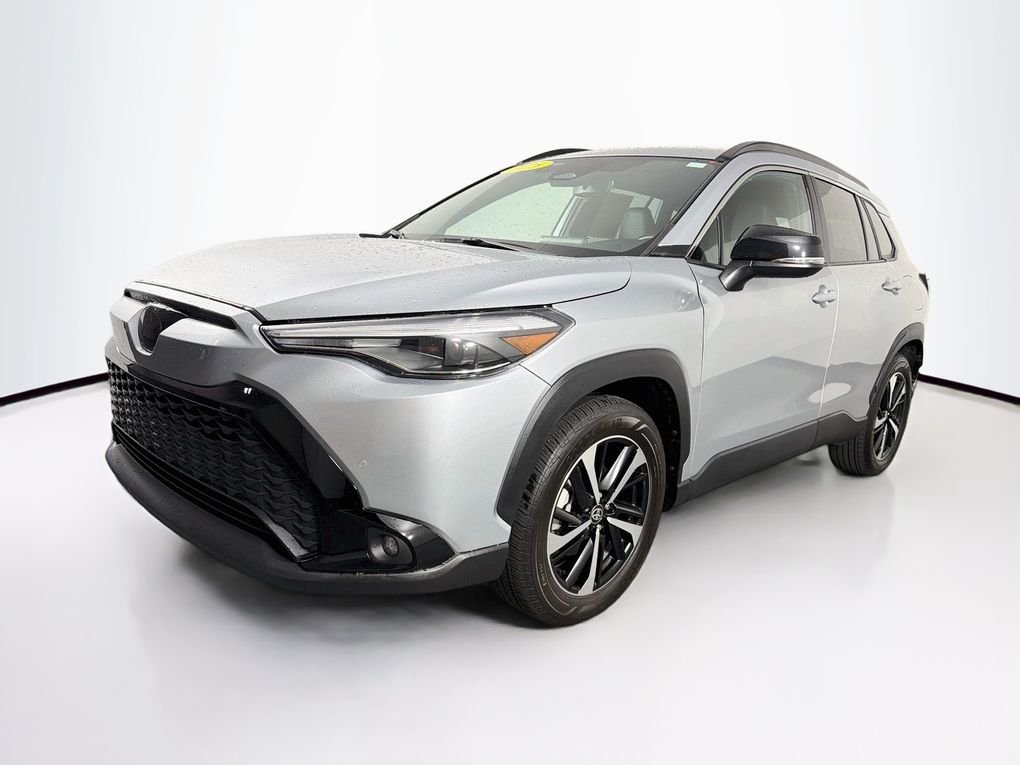 Used 2025 Silver Toyota Hybrid XSE image 3