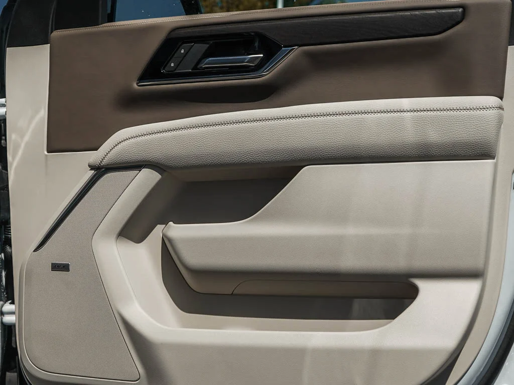 2026 GMC Yukon XL Denali - Photo 11