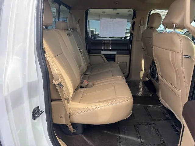 Used 2018 Oxford White Ford Lariat image 26