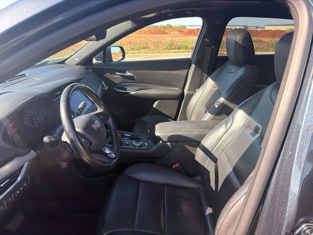 Used 2019 Shadow Metallic Cadillac Premium Luxury image 9