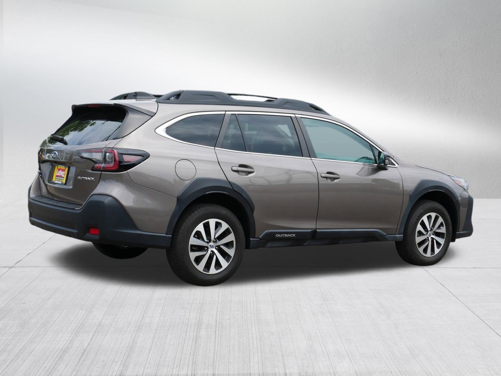 Certified Used 2023 Brilliant Bronze Metallic Subaru Premium image 7