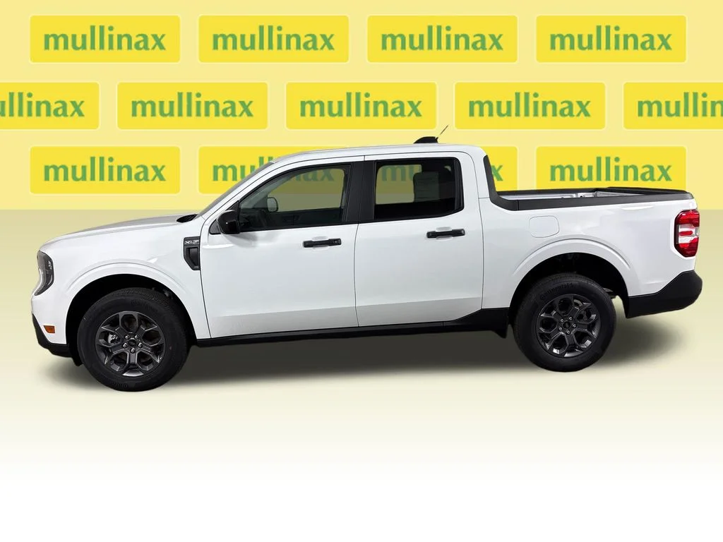 New 2026 White Ford XLT image 11