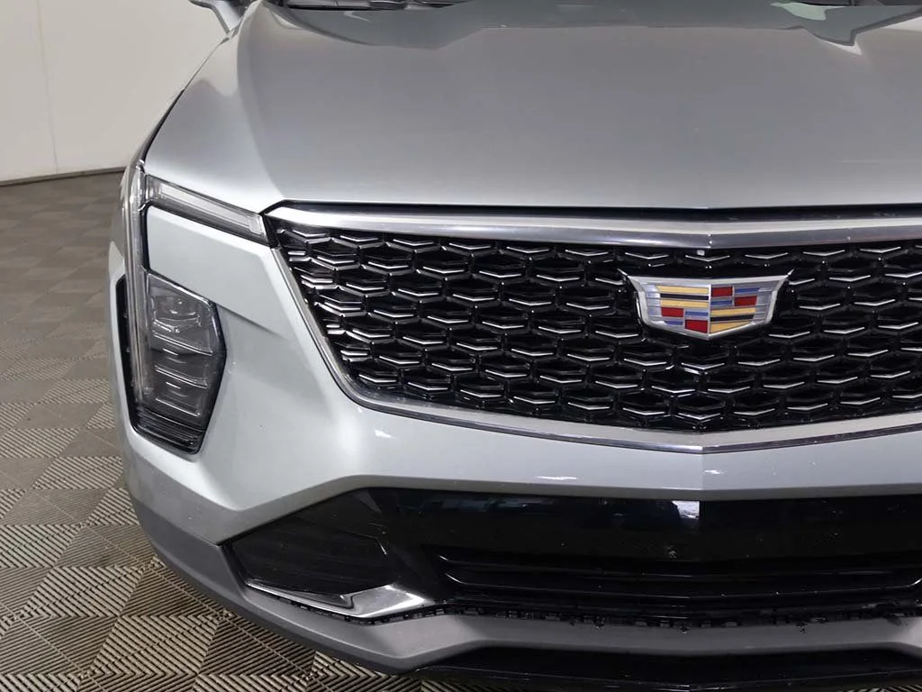 Used 2024 Silver Cadillac Premium Luxury image 11