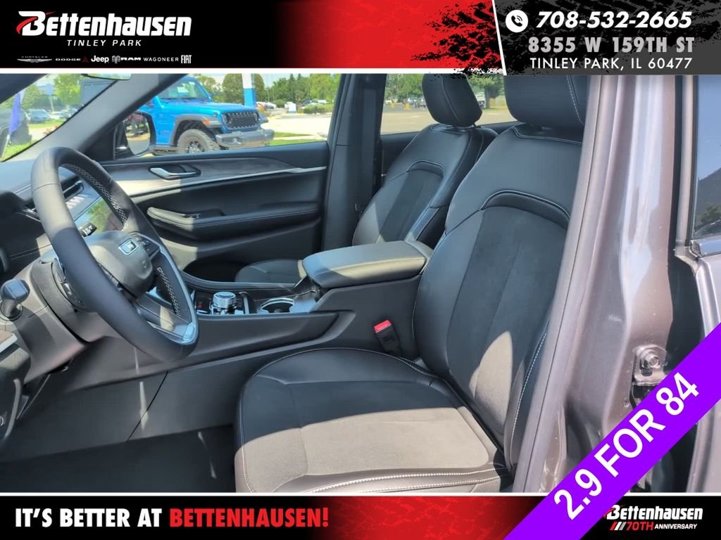 New 2026 Baltic Gray Metallic Clear-Coat Exterior Paint Jeep Limited Reserve image 17