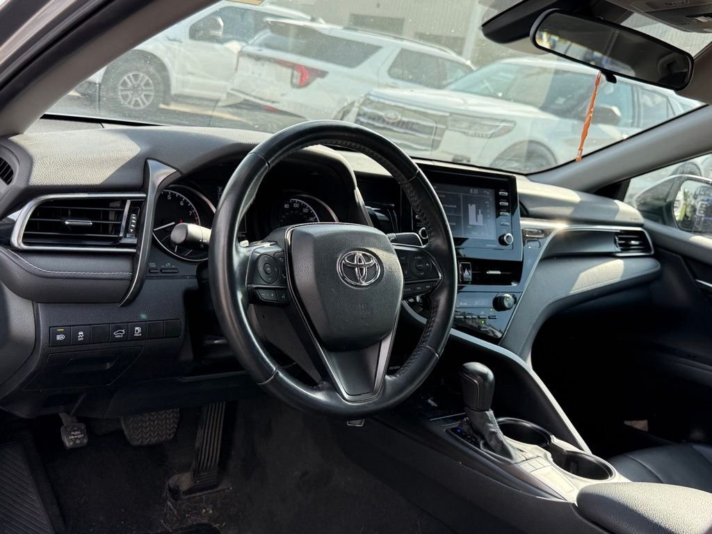 Used 2022 Silver Toyota SE image 4