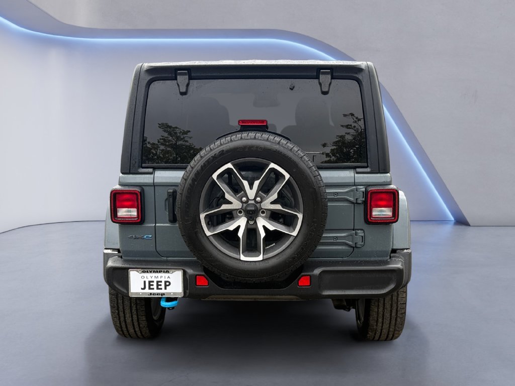 Used 2024 Gray Jeep Sport S 4xe image 5