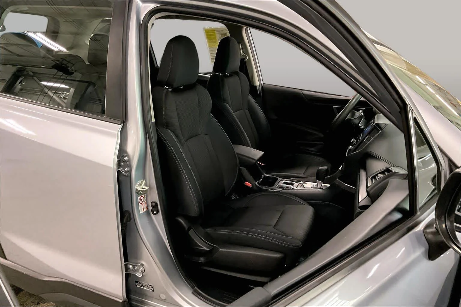 Used 2020 Ice Silver Metallic Subaru  image 9