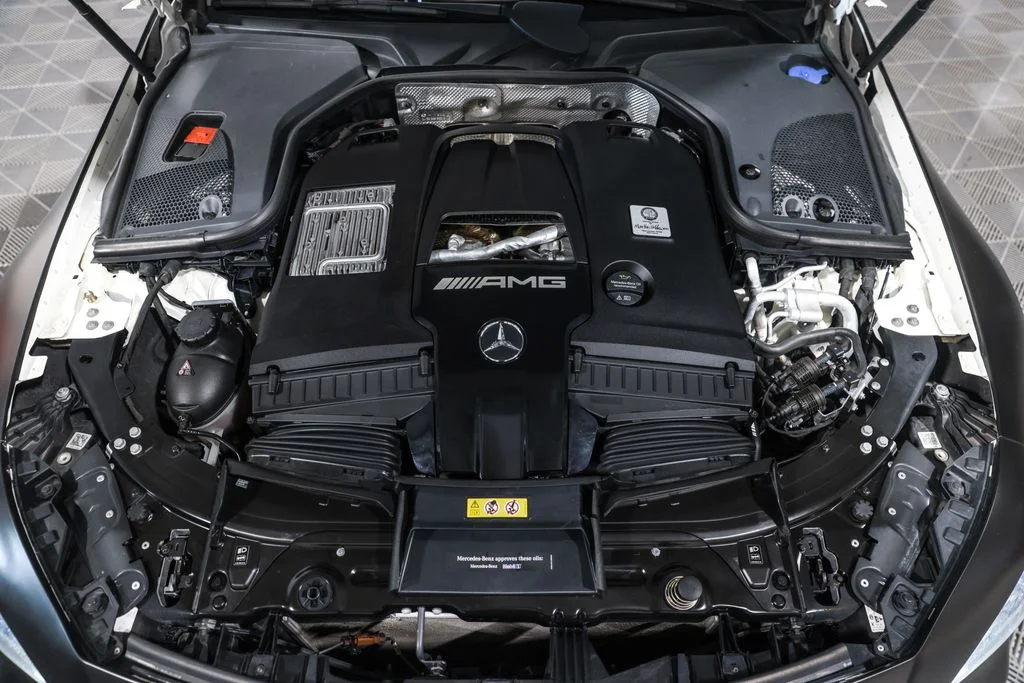 Used 2019 White Mercedes-Benz Base image 13