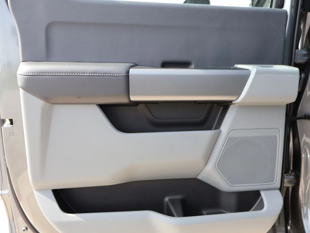 New 2026 Carbonized Gray Metallic Ford F-250® XL image 16